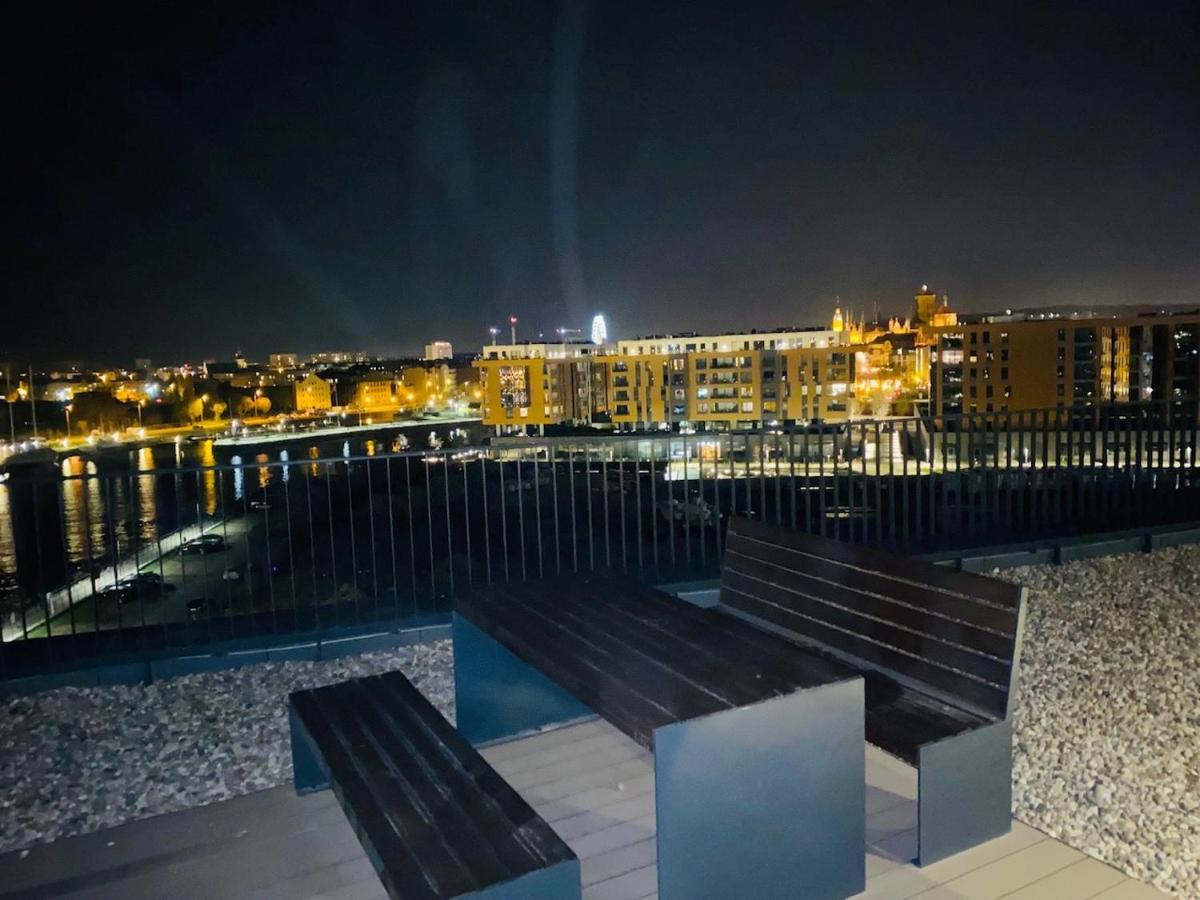 S&s Chlebova Z Widokiem Na Rzeke Motlawe, Stare Gdansk