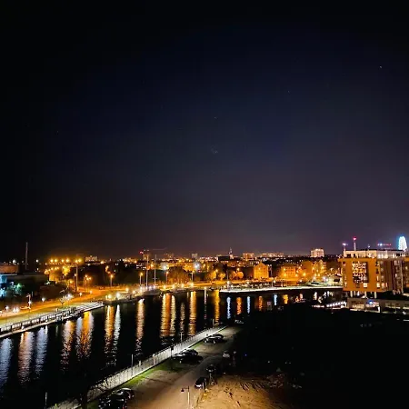 Apartamenty S&S Chlebova Gdansk Z Widokiem Na Rzeke Motlawe, Stare Miasto Exterior photo