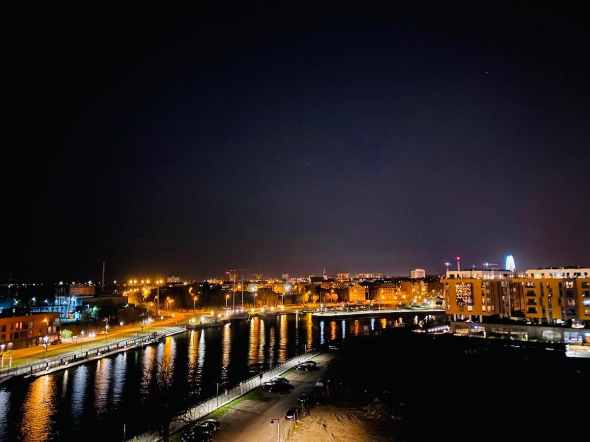 Apartmán S&s Chlebova Z Widokiem Na Rzeke Motlawe, Stare